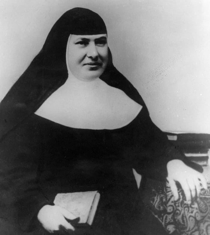 Retrato de Madre Elisea Oliver Molina